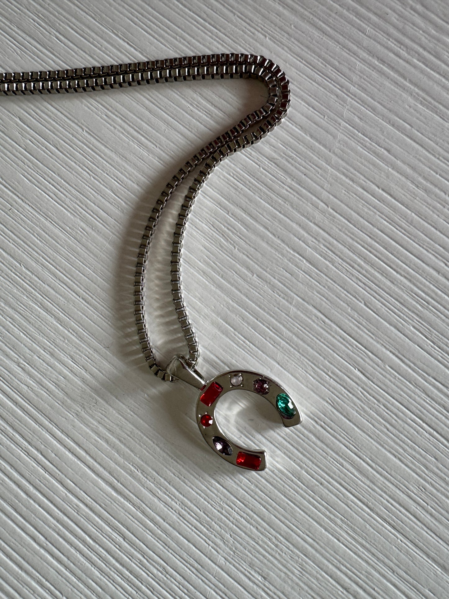 Silver Horse Shoe Necklace