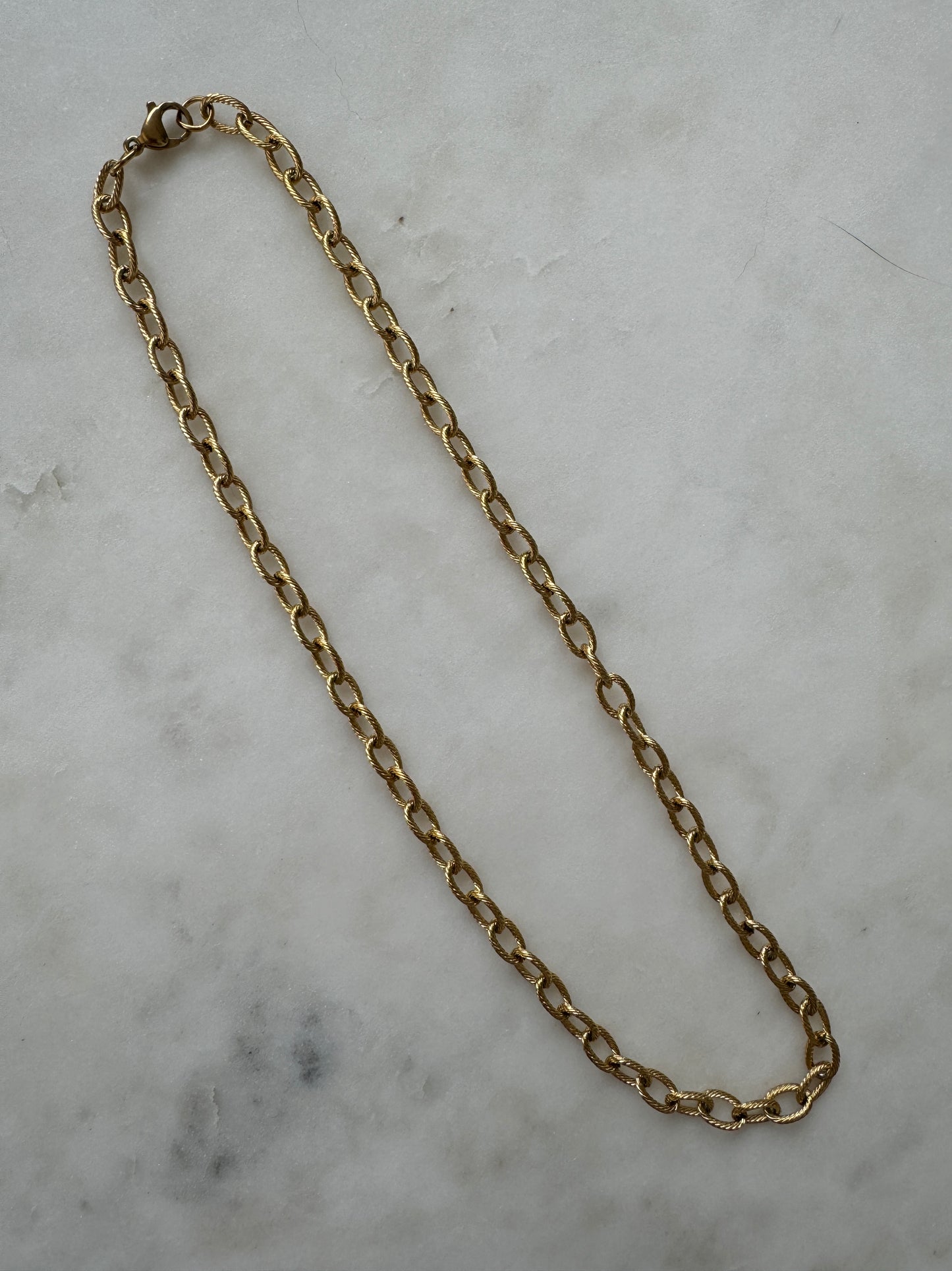 Thick Textured Link Chain