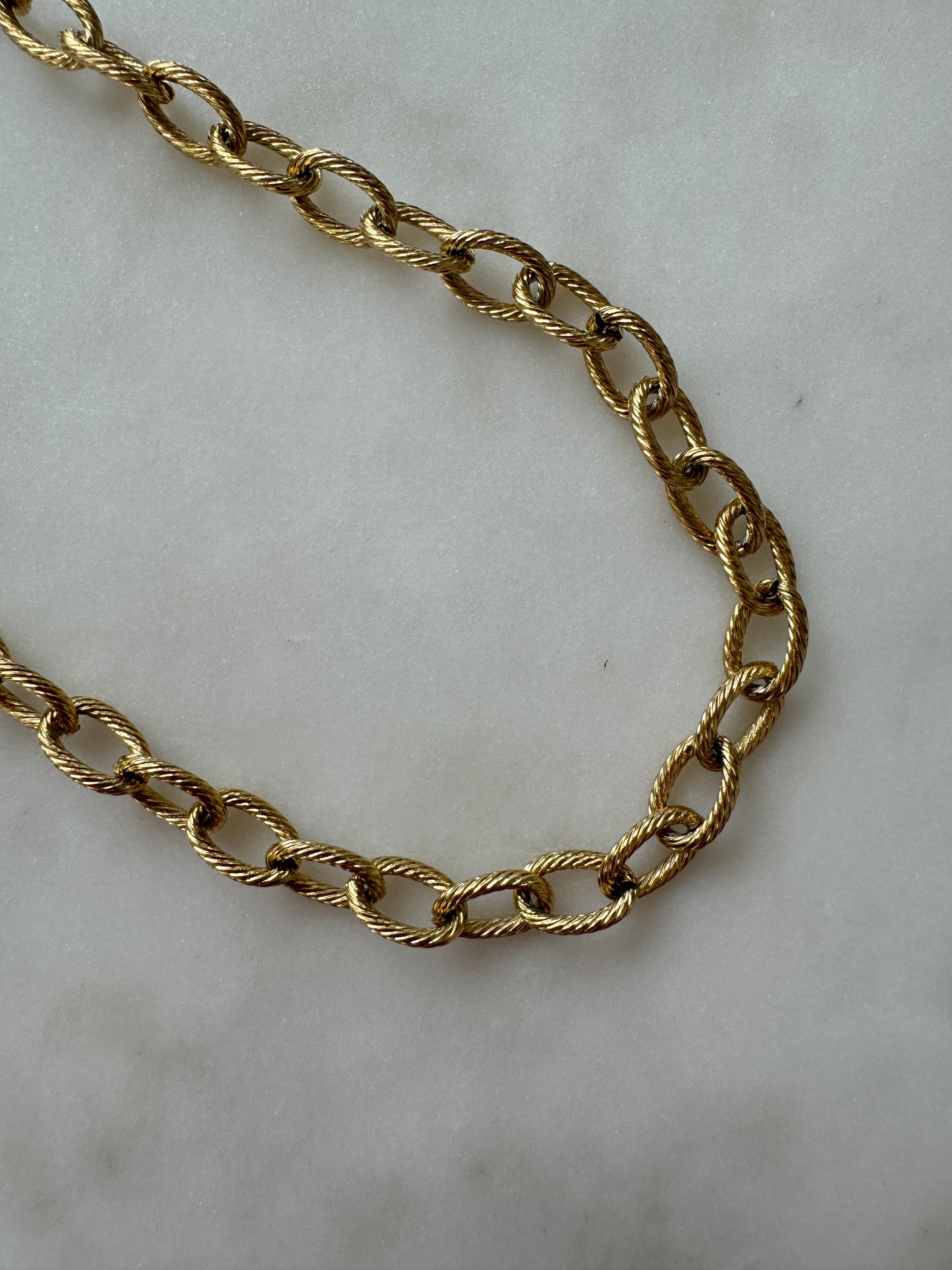 Thick Textured Link Chain