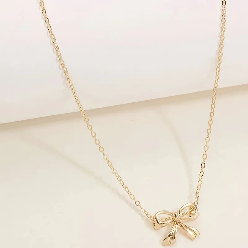 Lucky Bow Necklace